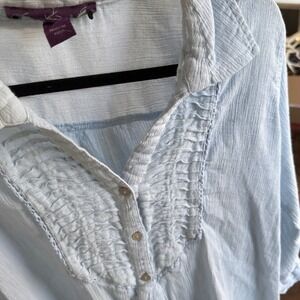 Gloria Vanderbilt Light Blue Crinkle Gauze Pintuck Blouse 3/4 Roll Tab L Peasant